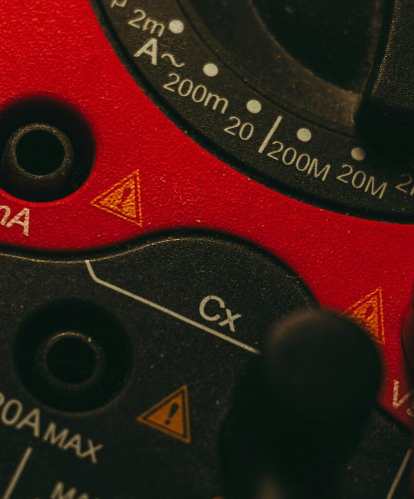 gfci breaker tripping causes